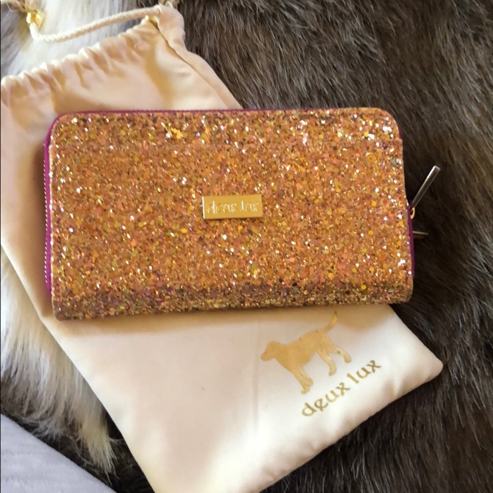 Beautiful Deux Lux pink glitter wallet